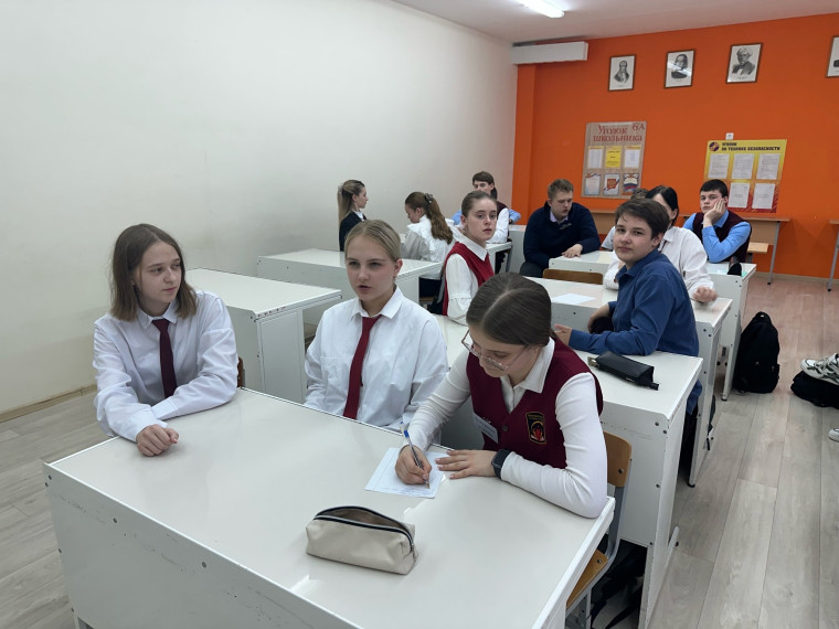 Социальная среда.